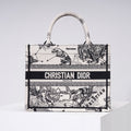 Ezyycart Bags DIR1286 Book Tote CHRISTIAN D10R MINI 26.5 black