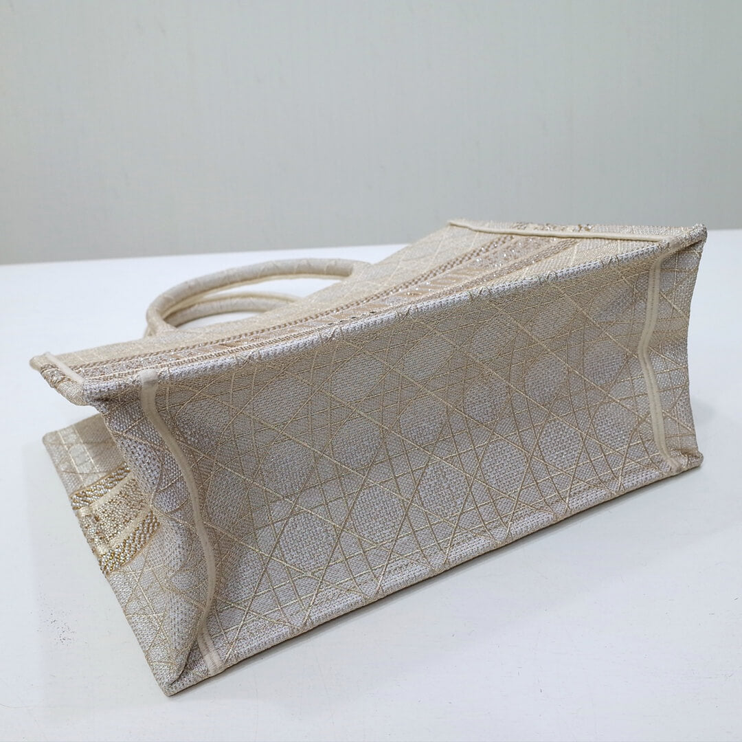 Ezyycart Bags DIR1286 Book Tote BIG size 41.5cm 36.5cm Embroidery LOGO red Handbag Pearl White-1