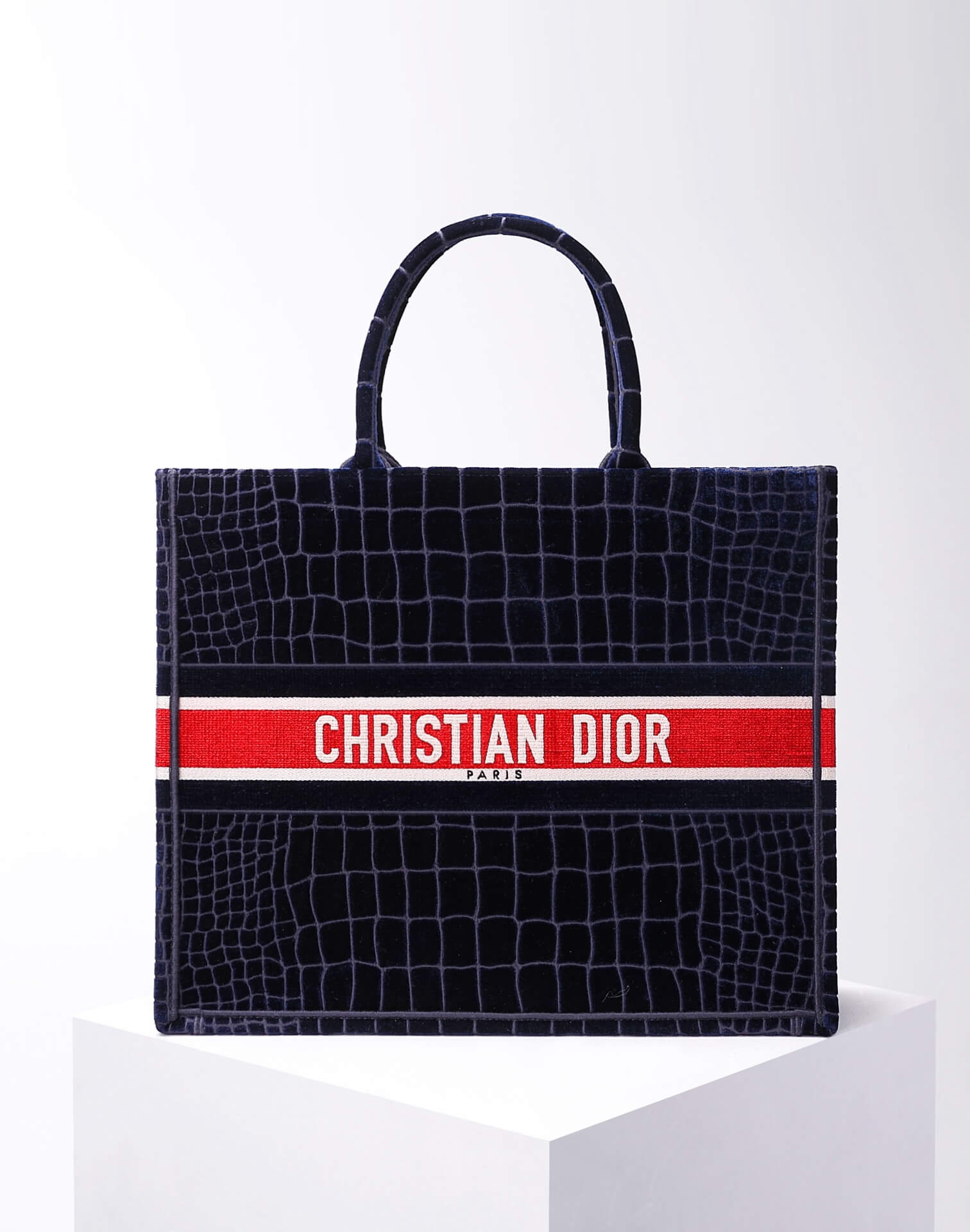 Ezyycart Bags DIR1286 Book Tote BIG size 41.5cm 36.5cm Embroidery LOGO red Handbag black