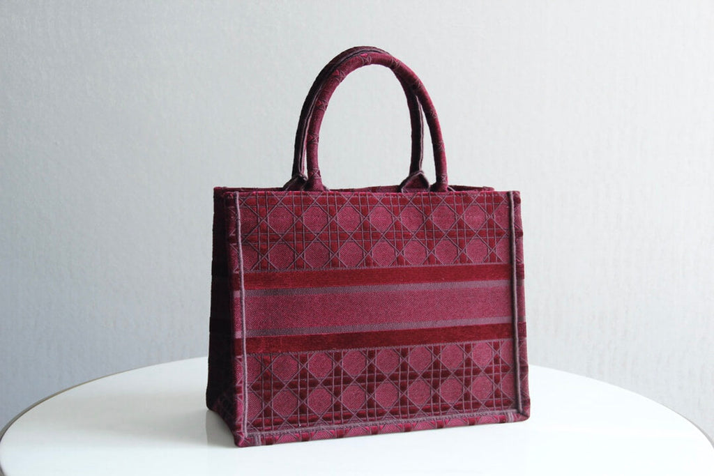 Ezyycart Bags DIR1286 Book Tote BIG size 41.5cm 36.5cm Embroidery LOGO red Handbag rose red