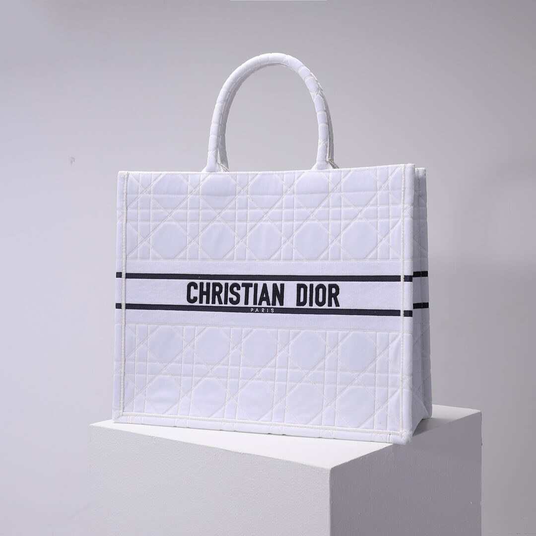 Ezyycart Bags DIR1286 Book Tote BIG size 41.5cm 36.5cm Embroidery LOGO red Handbag white