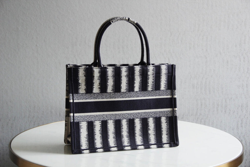 Ezyycart Bags DIR1286 Book bag Tote Embroidery 36.5cm 41.5cm Handbag black and white