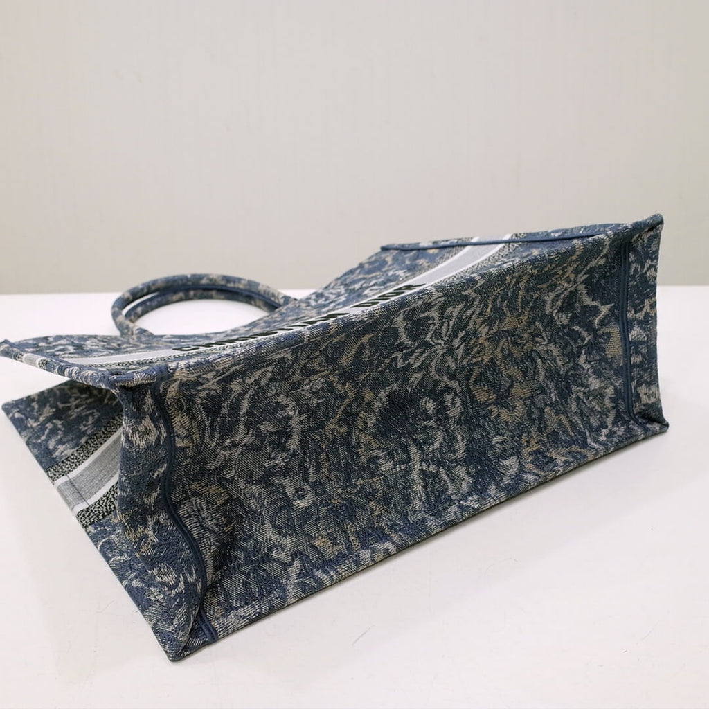 Anum Bags DIR1286 Book Tote big size 36.5cm 41.5cm Oblique Embroidery blue