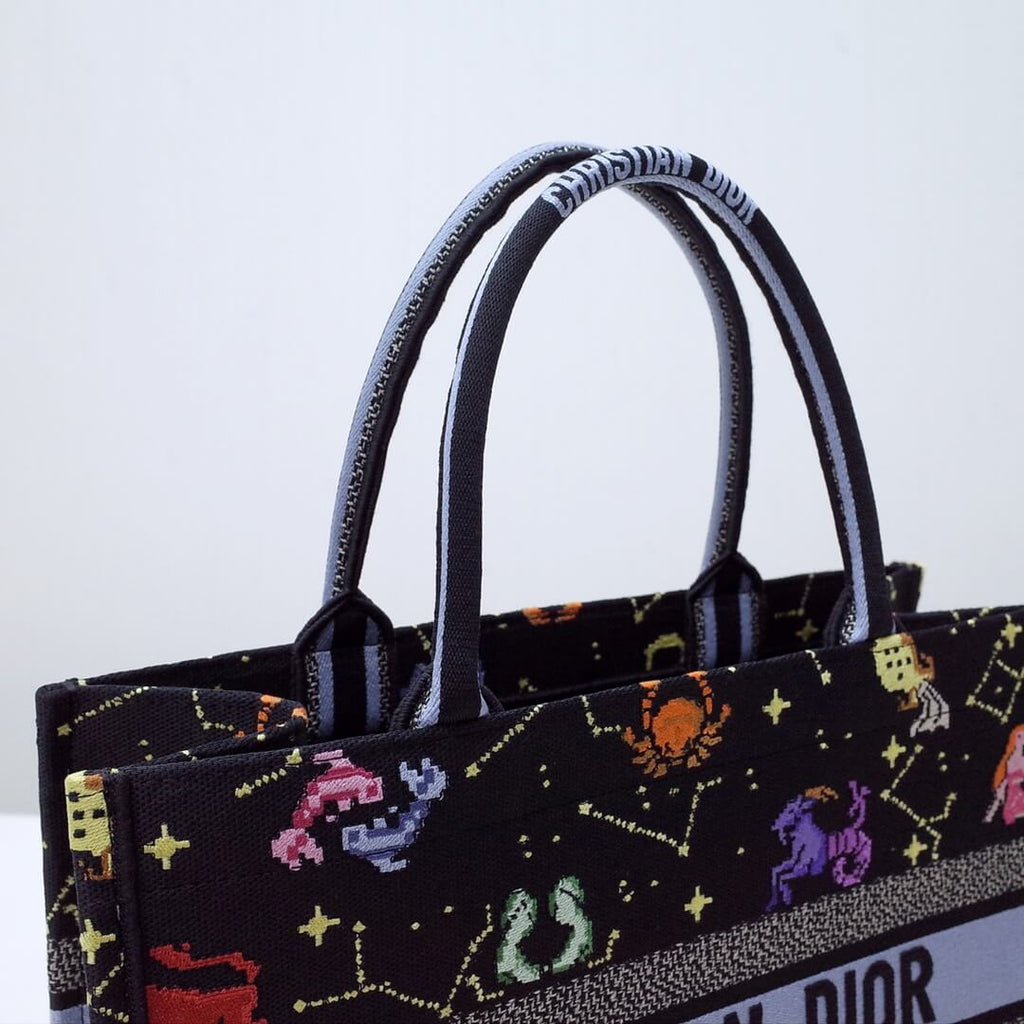 Ezyycart Bags DIR1286 Medium Book Tote Constellation black red