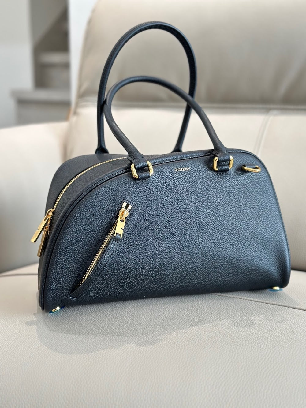 Ezyycart Bags Burberryn Luxury Bag --93000