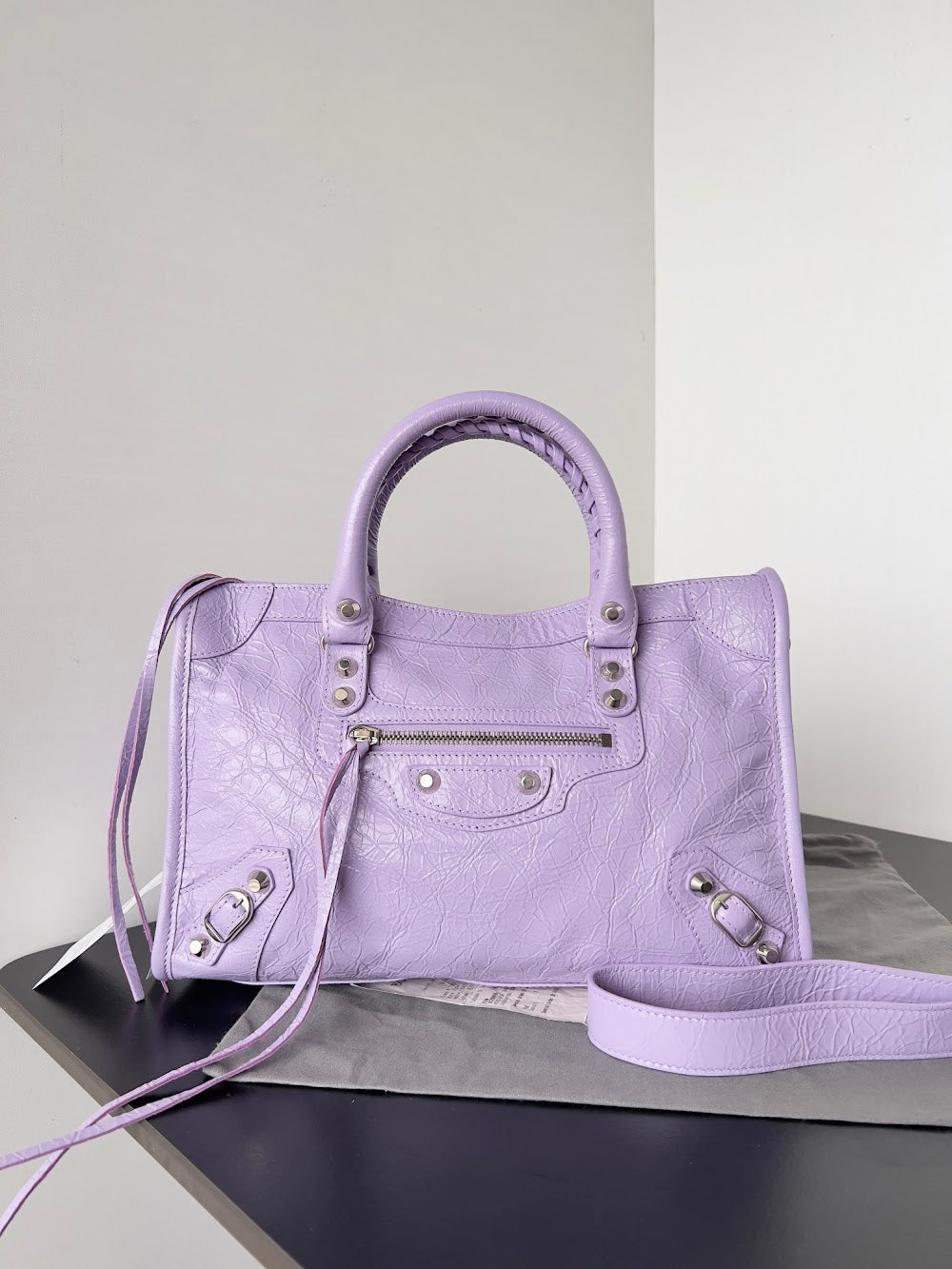 Ezyycart Bags Balenciaga Luxury Bag --110632