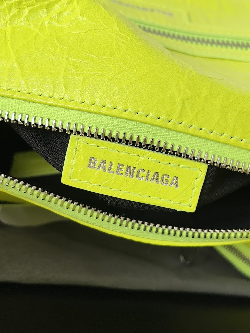 Ezyycart Bags Balenciaga Luxury Bag --111729
