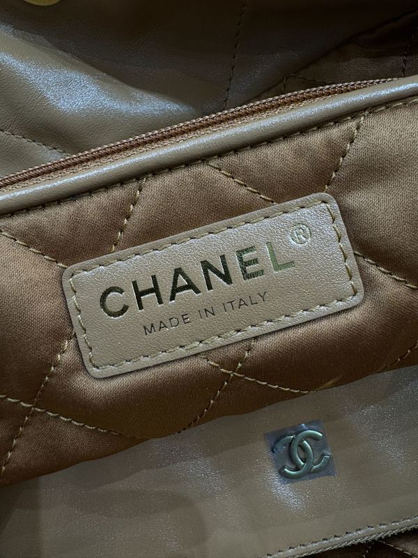 new-luxury-designer-bags-nm9435