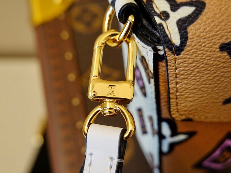 Anum Bags ln Luxury Bag --60272