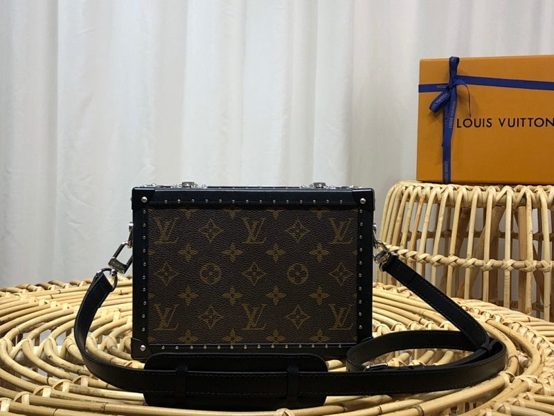 Anum Bags ln Luxury Bag --58622