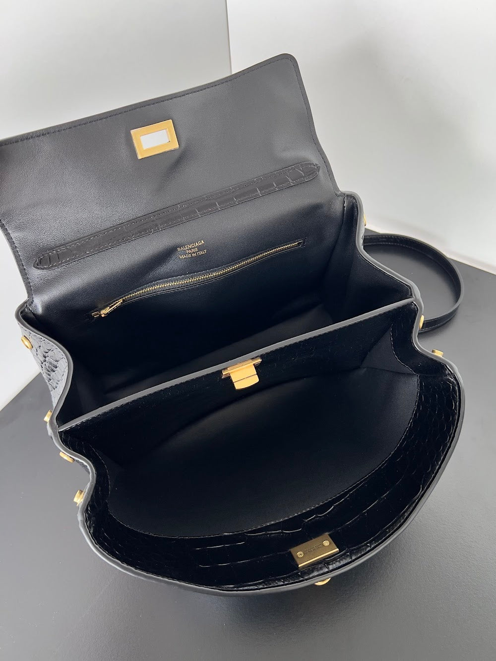 Ezyycart Bags Balenciaga Luxury Bag --111559