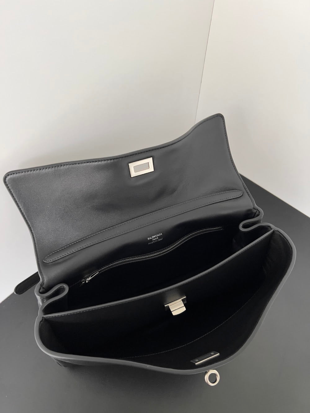 Ezyycart Bags Balenciaga Luxury Bag --111624