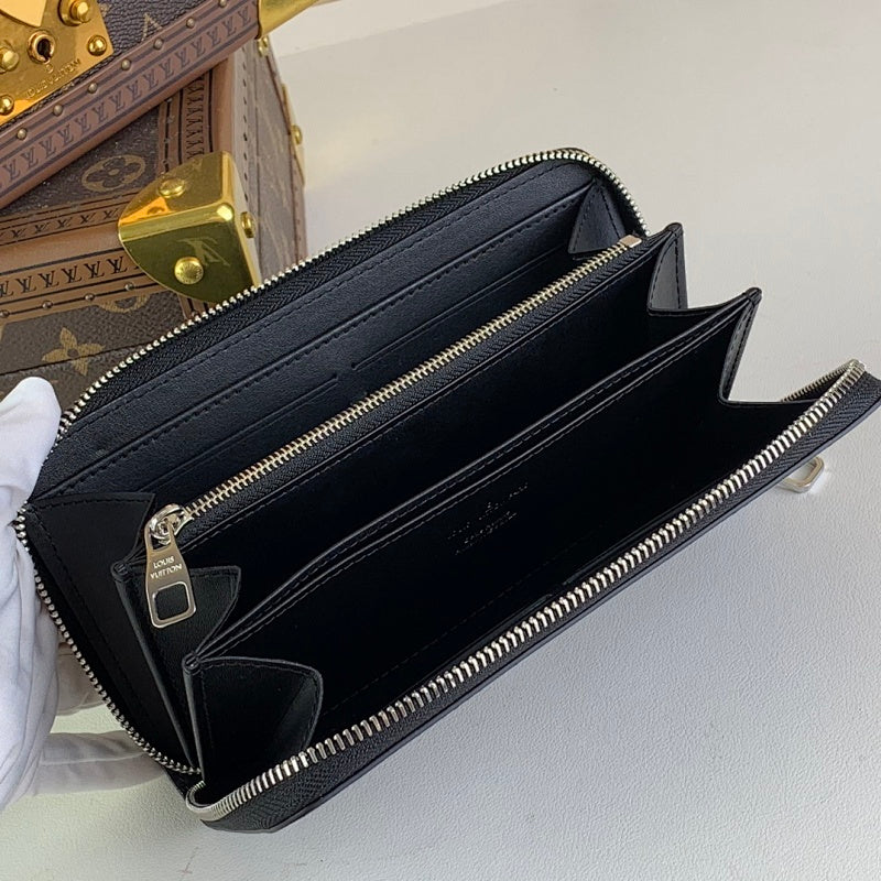 Anum Bags ln Luxury Bag --58350