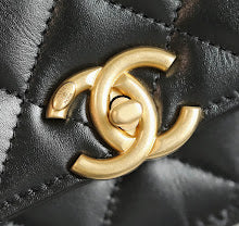 new-luxury-designer-bags-nm6217