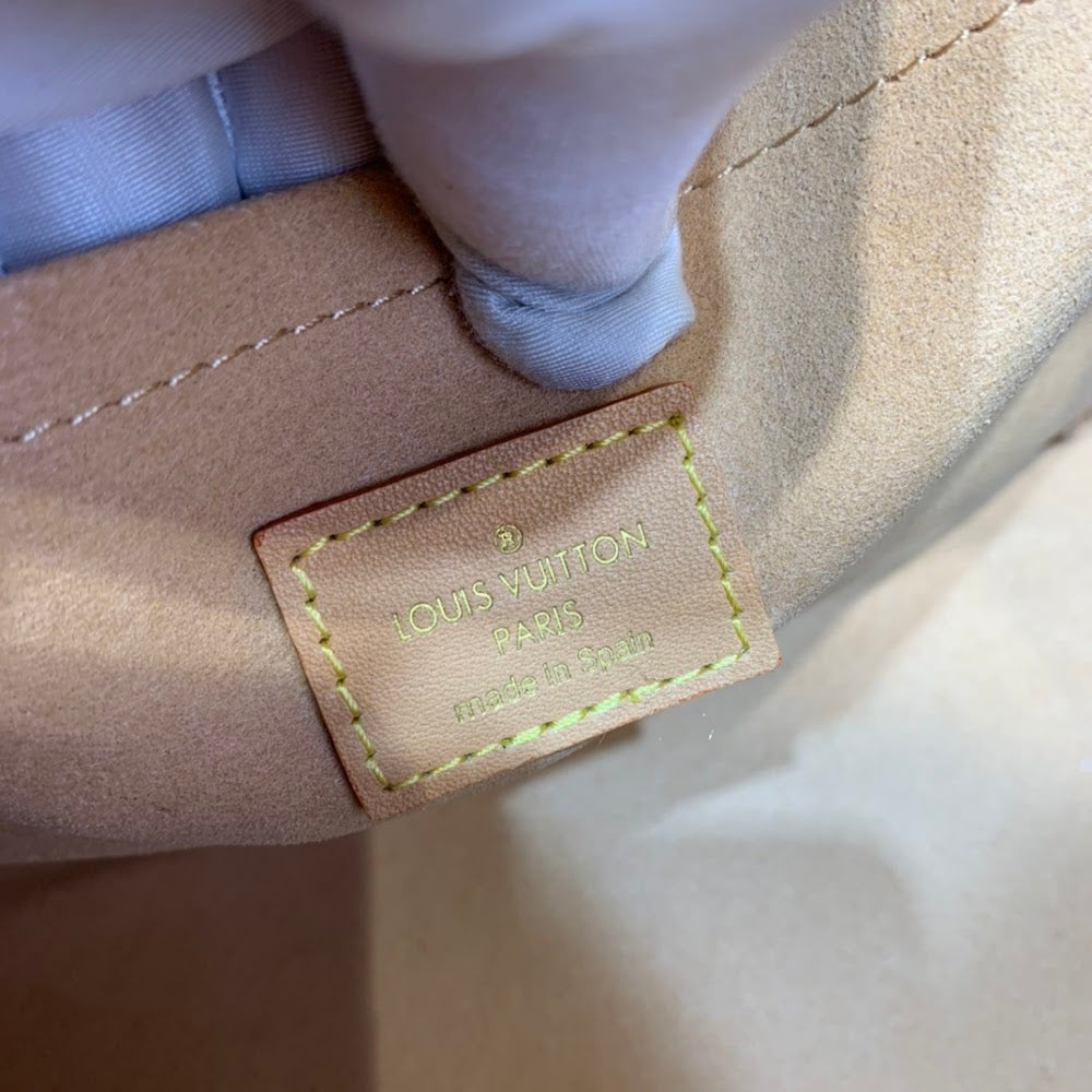 Anum Bags ln Luxury Bag --59983
