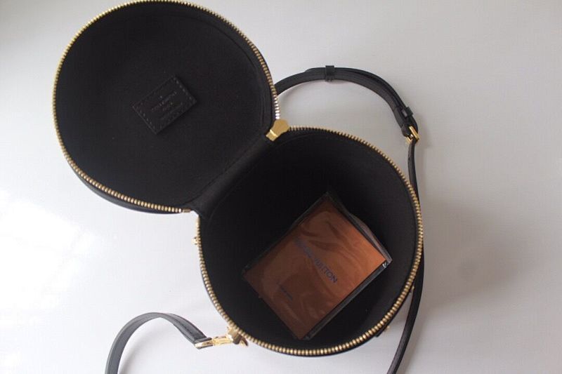 Anum Bags ln Luxury Bag --59017
