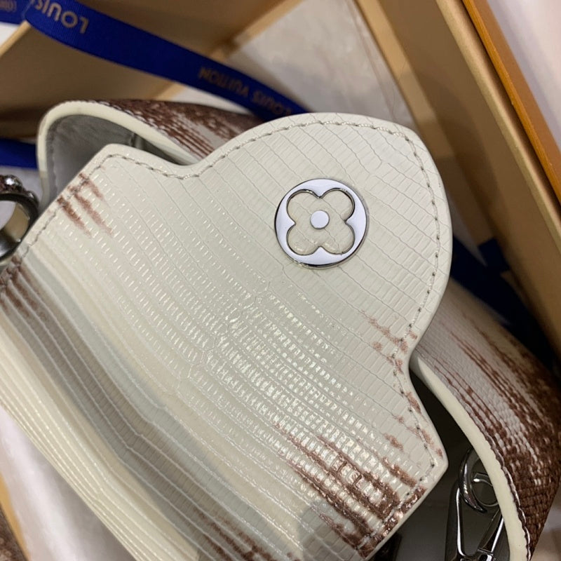 Anum Bags ln Luxury Bag --56467