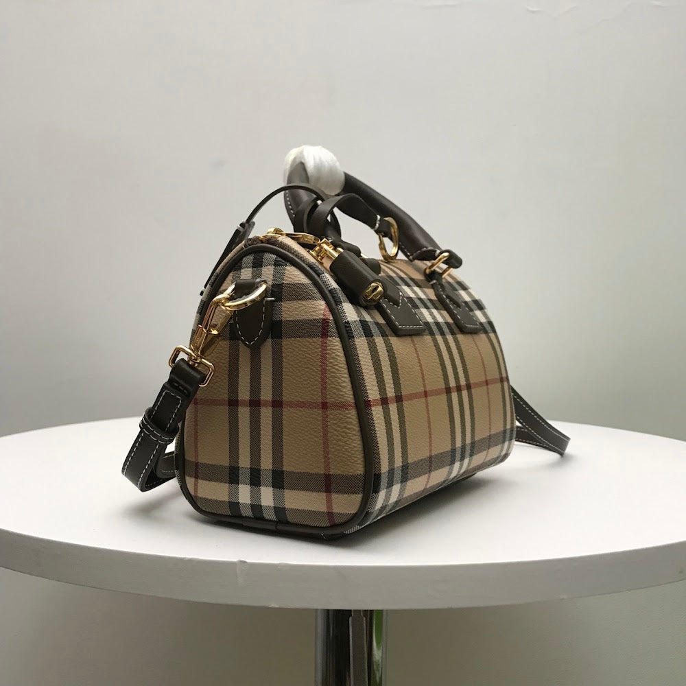 Ezyycart Bags Luxury Bag --50000