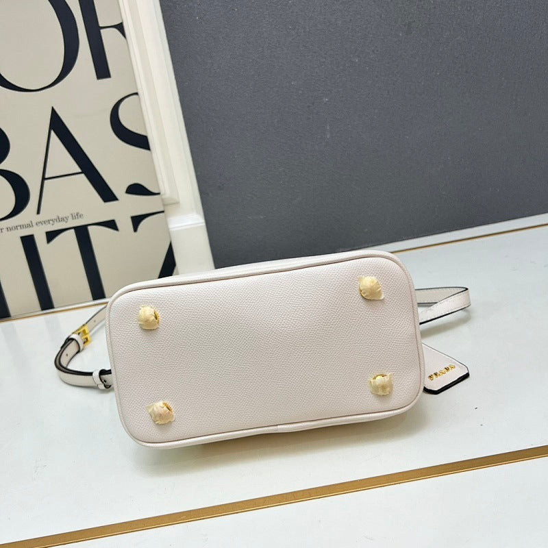 Ezyycart Bags pradn Luxury Bag --74565