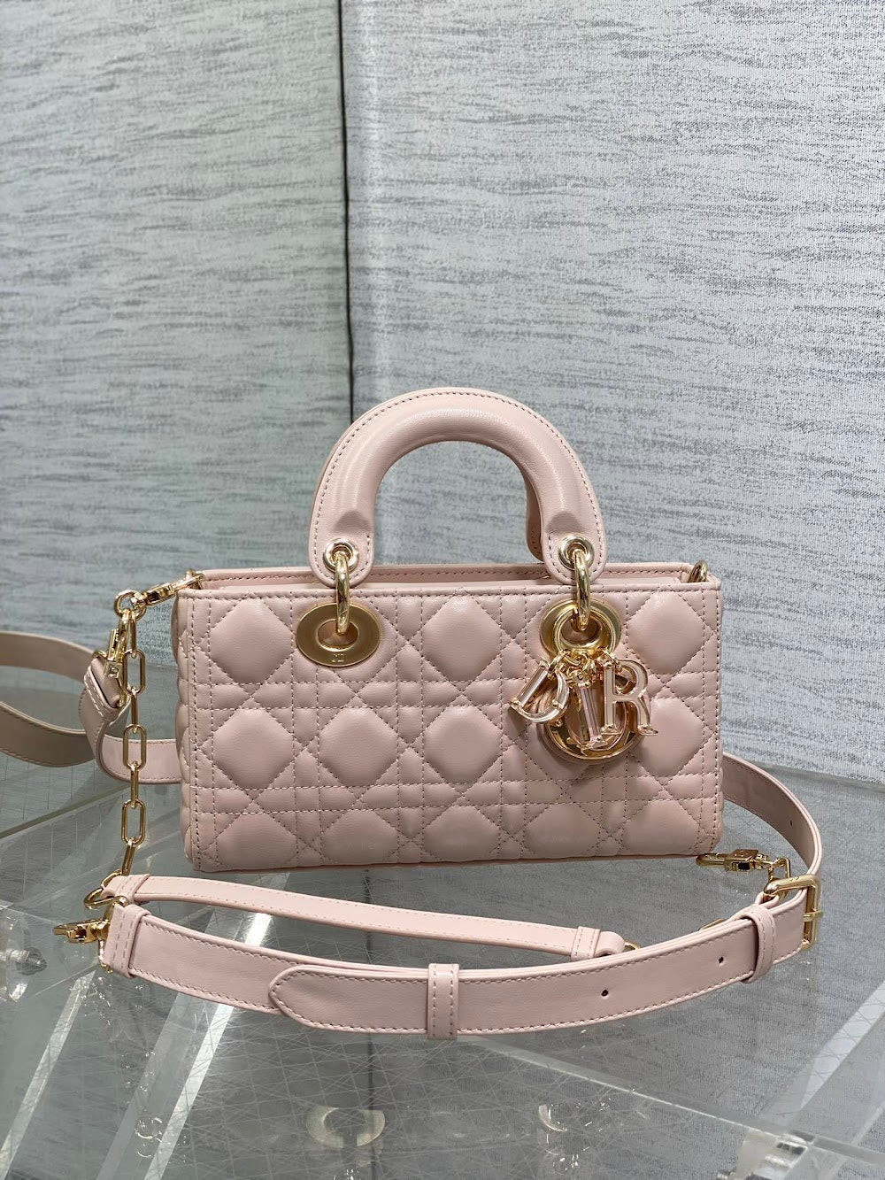 new-designer-premium-bags-nm16056