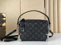 Anum Bags ln Luxury Bag --57483