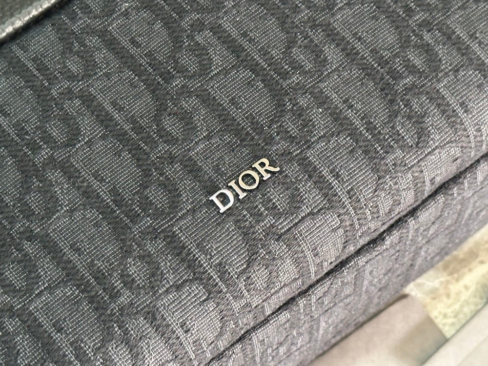 new-designer-premium-bags-nm16750