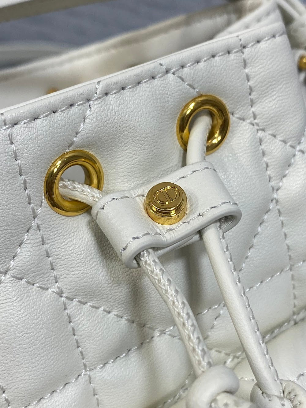 new-designer-premium-bags-nm16371