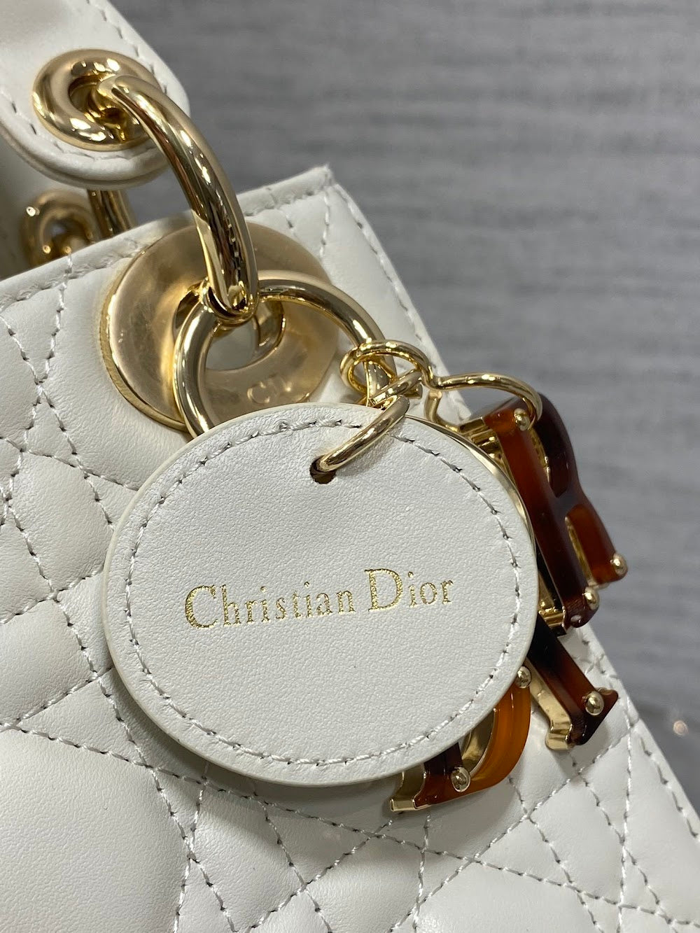 new-designer-premium-bags-nm16201