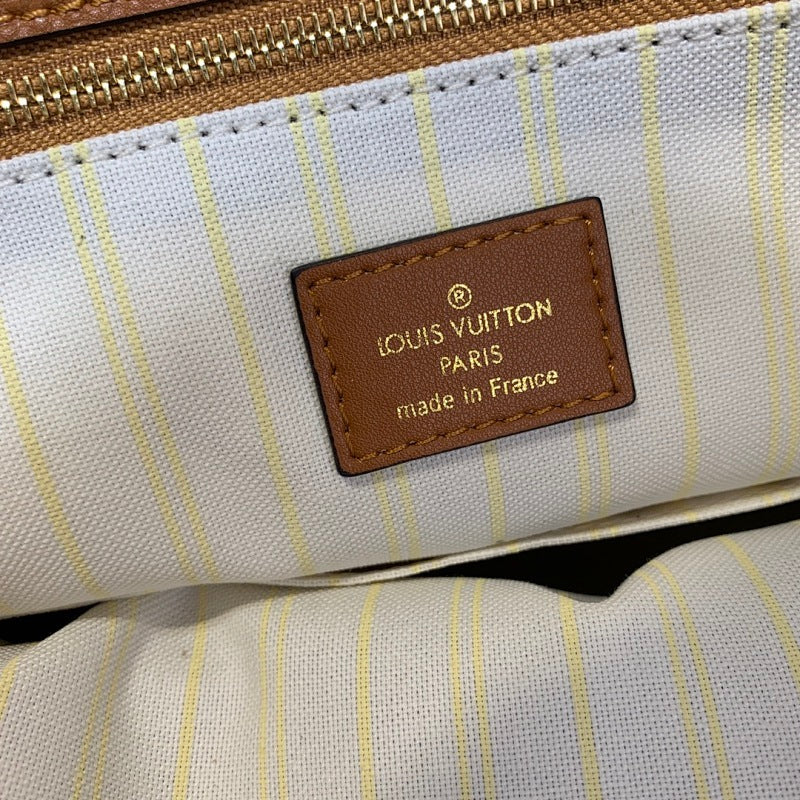 Anum Bags ln Luxury Bag --60065