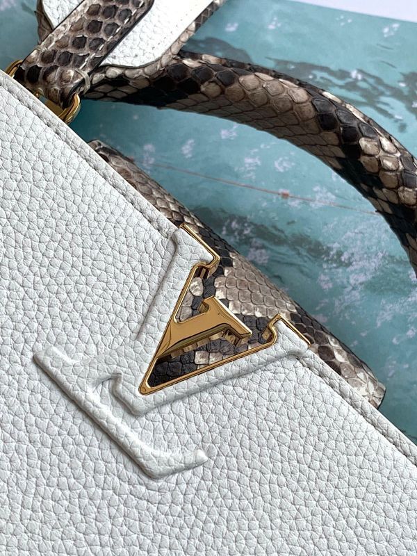 Anum Bags ln Luxury Bag --56539