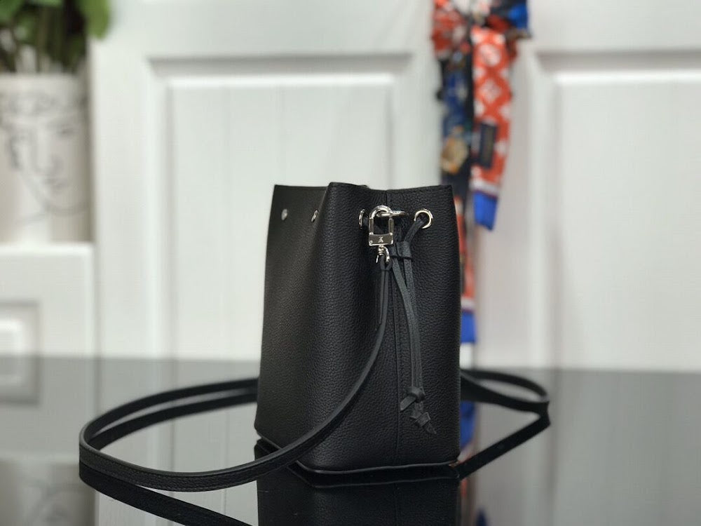 Anum Bags ln Luxury Bag --59082
