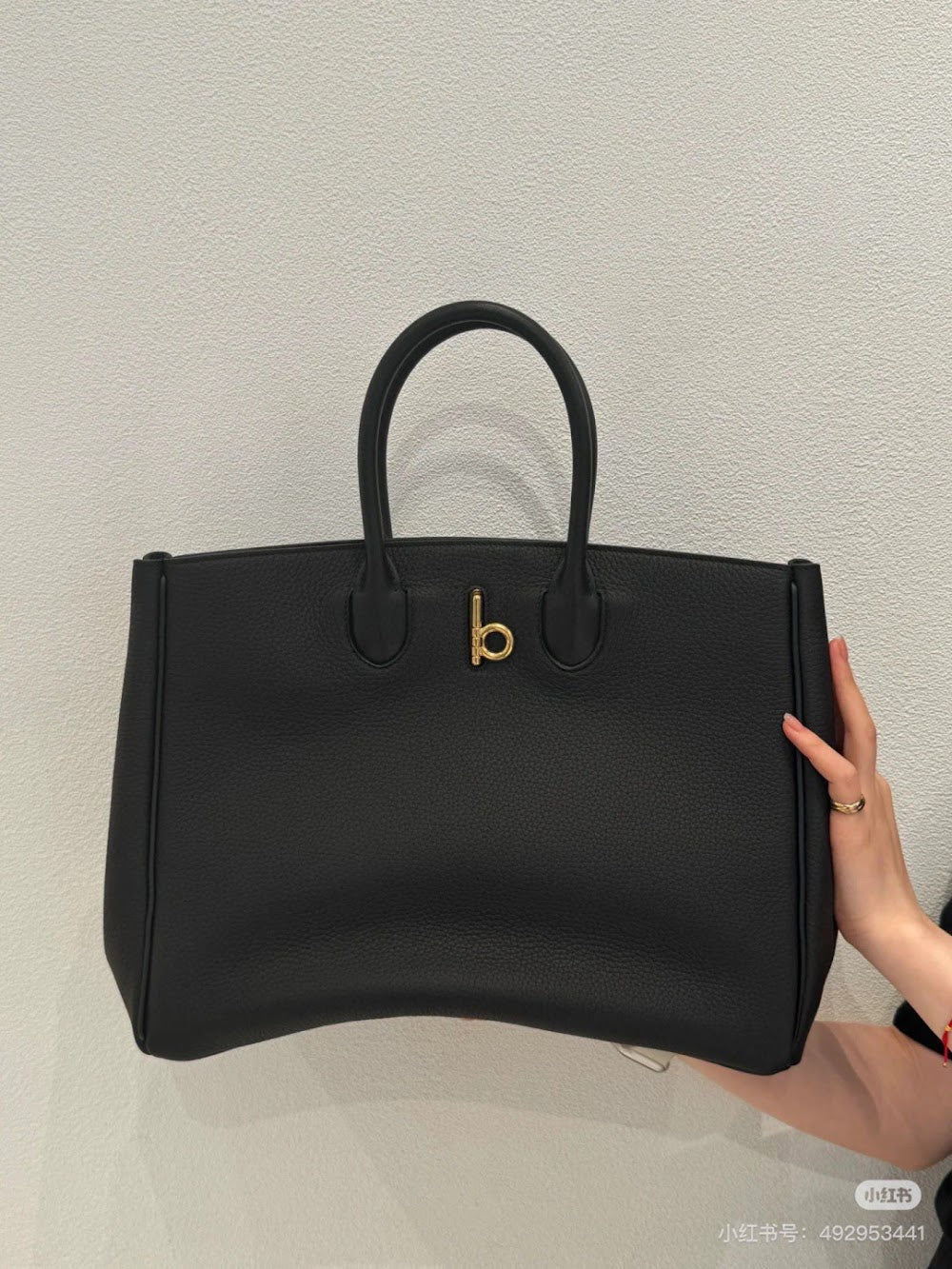 Ezyycart Bags Burberryn Luxury Bag --92817