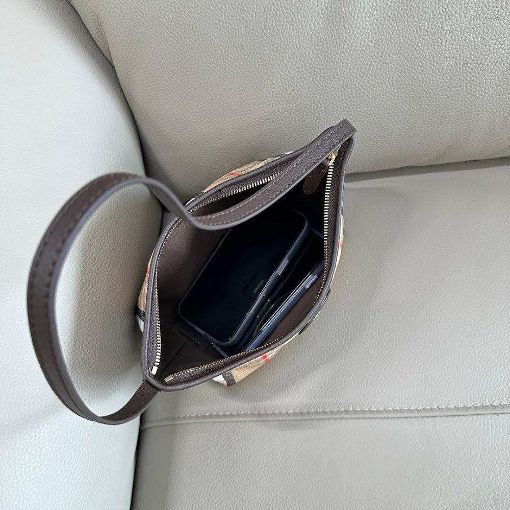 Ezyycart Bags Burberryn Luxury Bag --92373