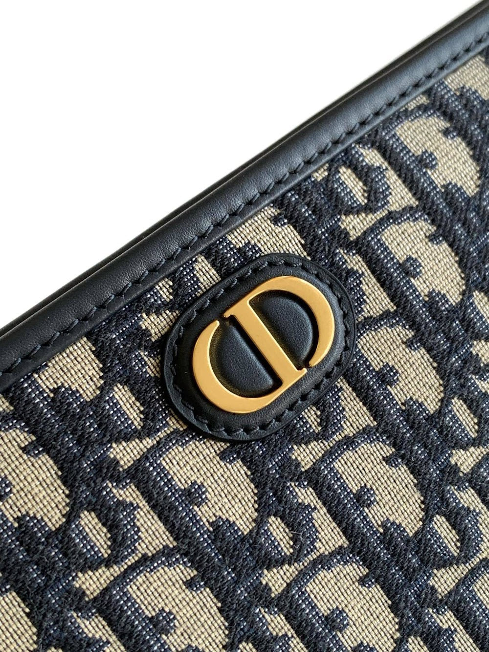 new-designer-premium-bags-nm16605
