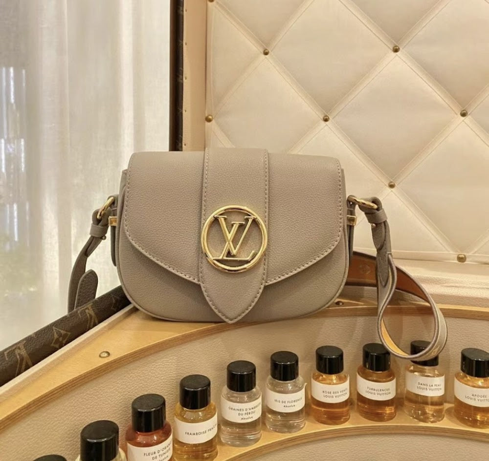 Anum Bags ln Luxury Bag --60377