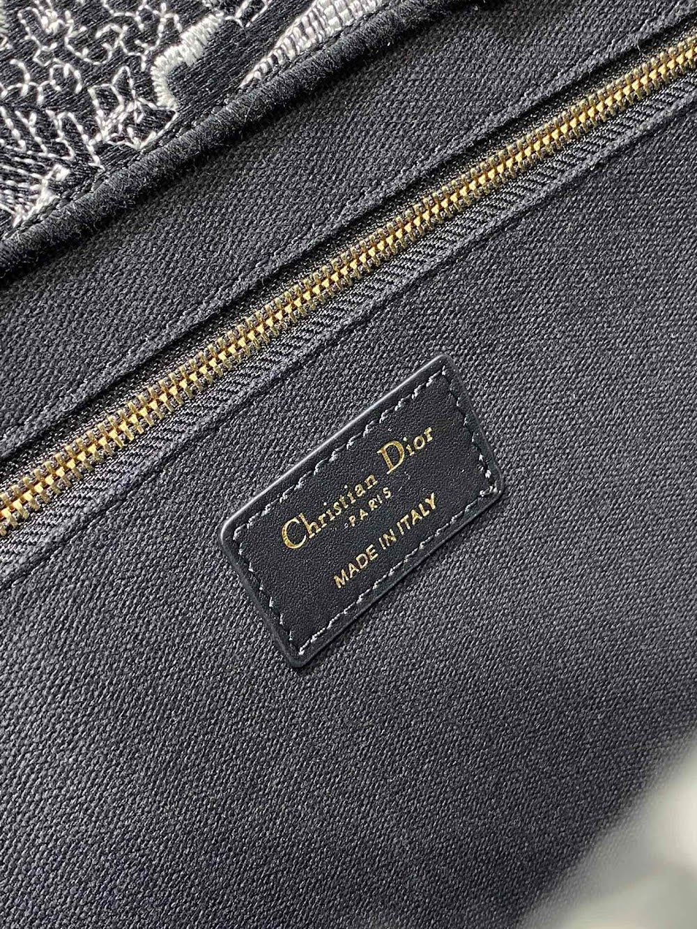 new-luxury-designer-bags-nm16043