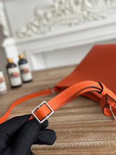 new-luxury-designer-bags-nm381