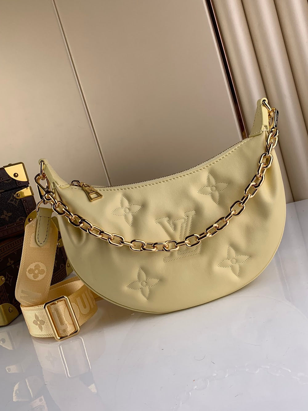Anum Bags ln Luxury Bag --61011