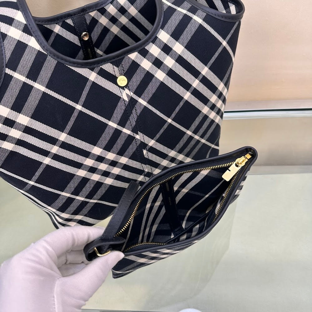 Ezyycart Bags Burberryn Luxury Bag --91835