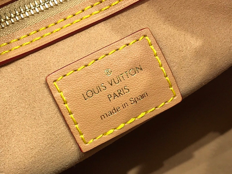 Anum Bags ln Luxury Bag --59467