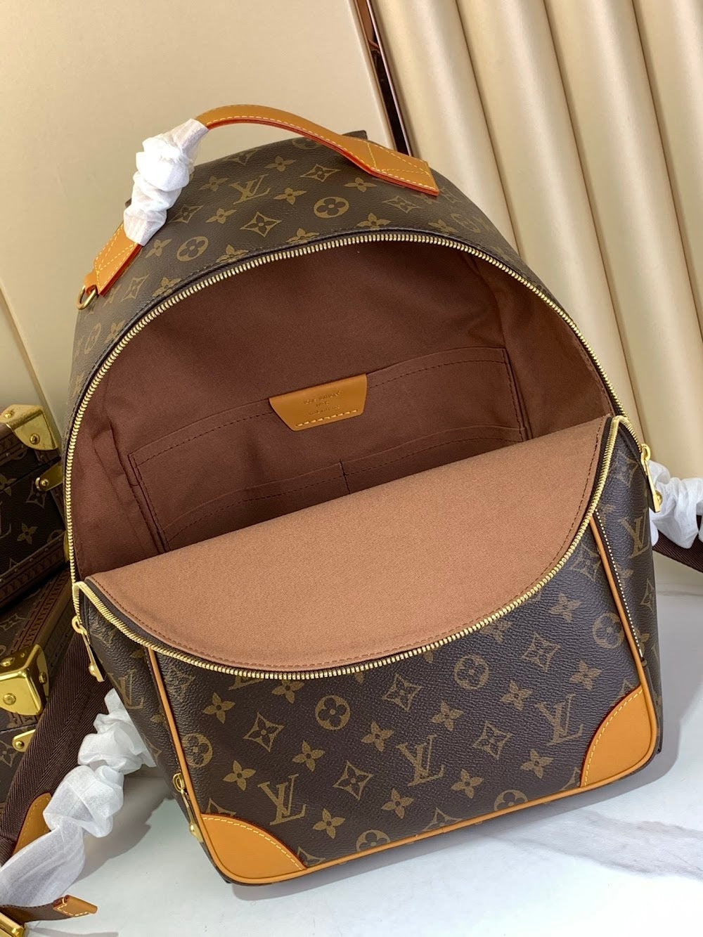 Anum Bags ln Luxury Bag --56557