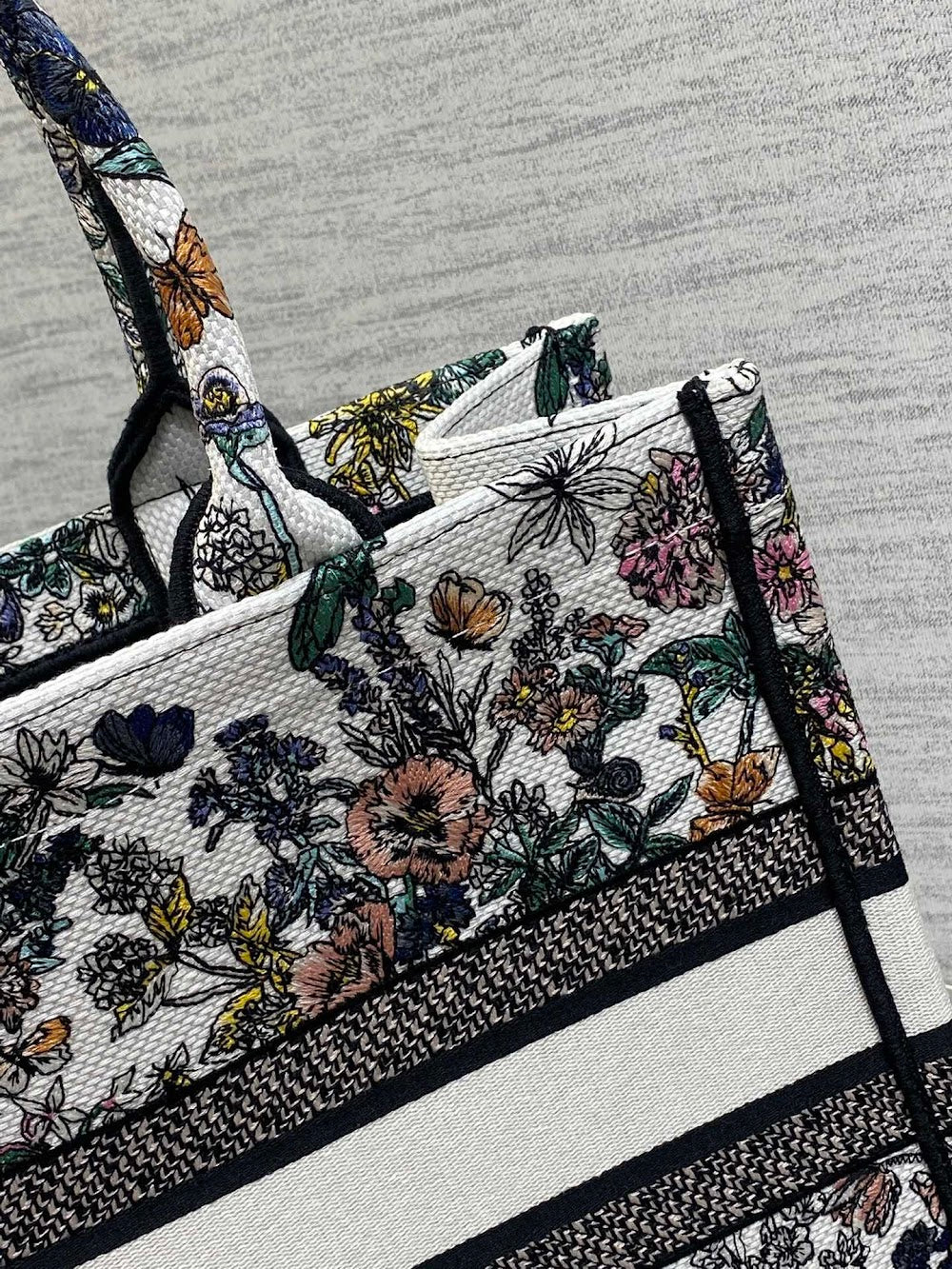 new-luxury-designer-bags-nm16728