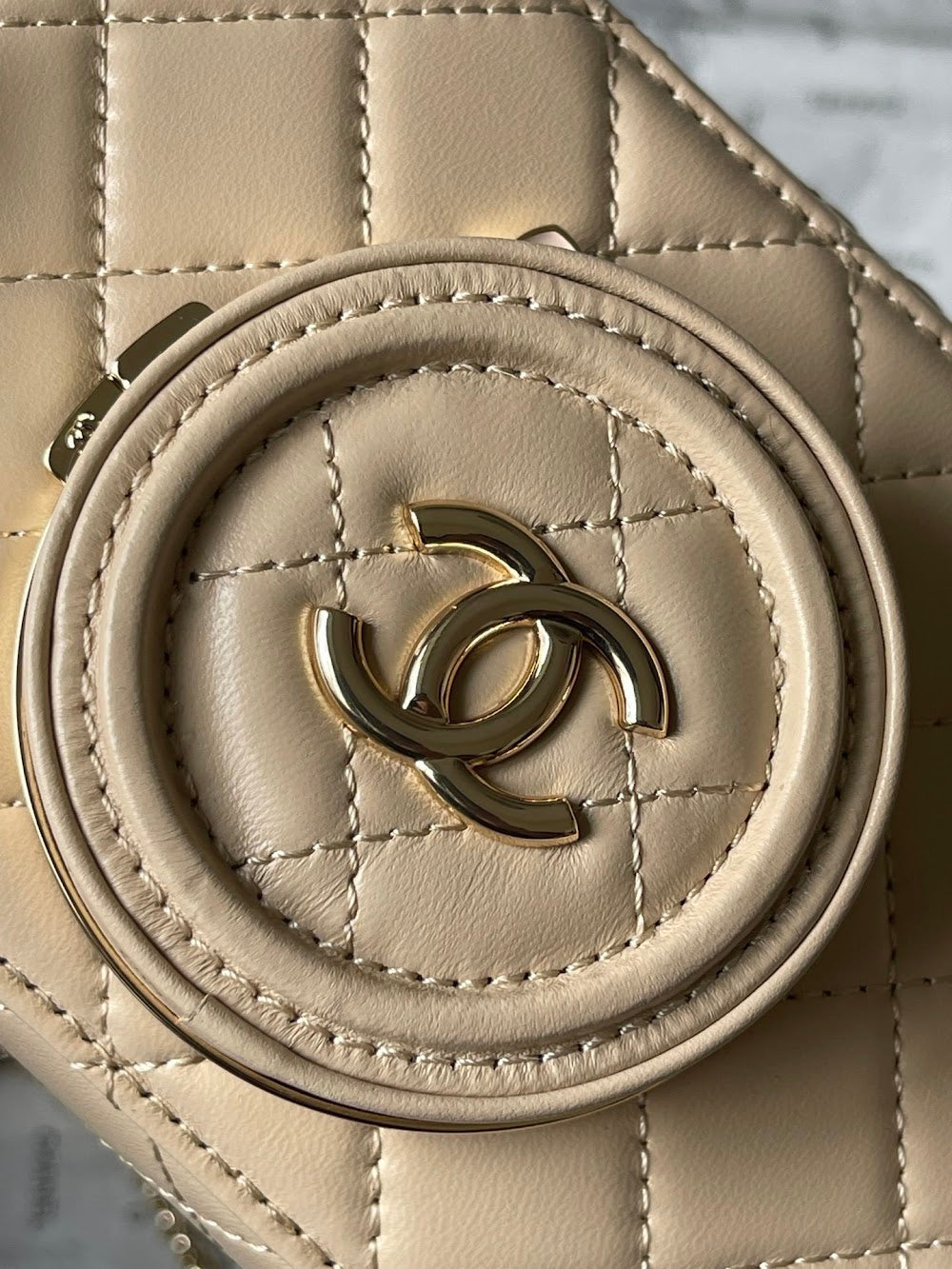 new-luxury-designer-bags-nm9348
