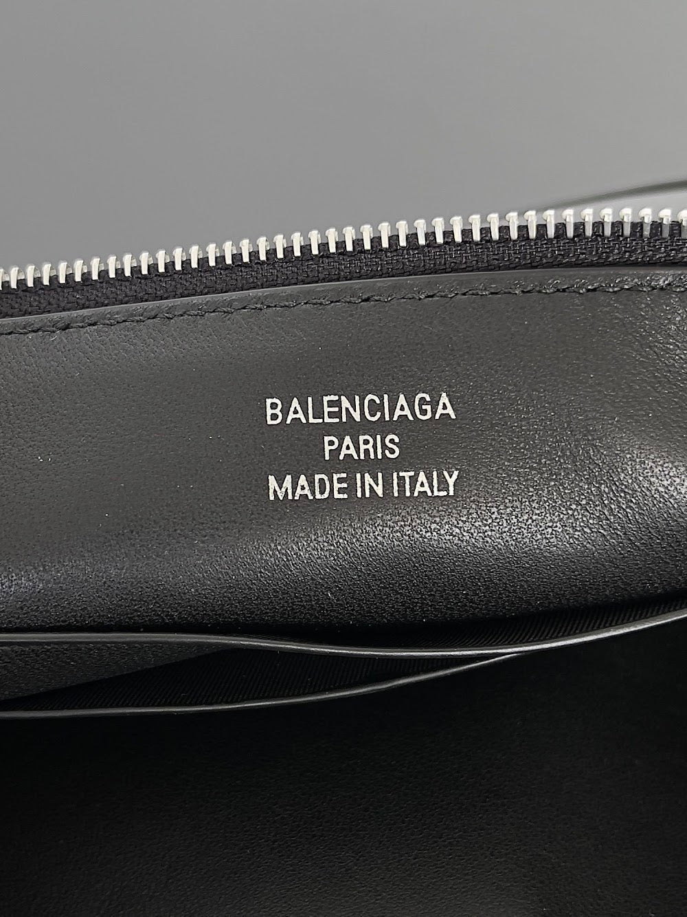 Ezyycart Bags Balenciaga Luxury Bag --111735