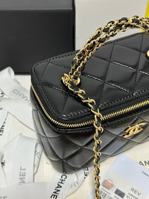 new-luxury-designer-bags-nm20093