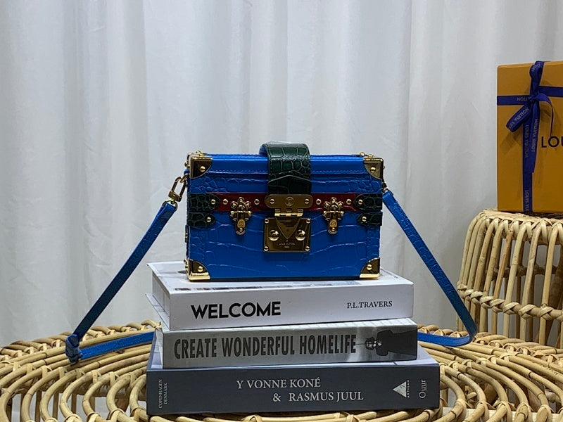 Anum Bags ln Luxury Bag --59981