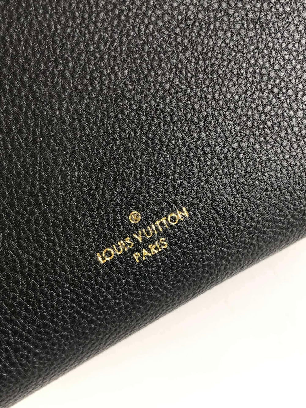 Anum Bags ln Luxury Bag --60598