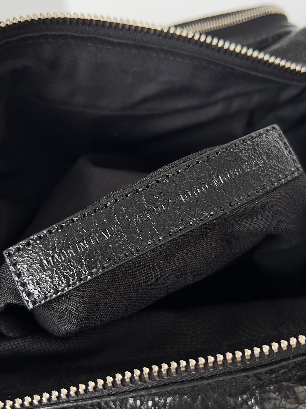 Ezyycart Bags Balenciaga Luxury Bag --111733