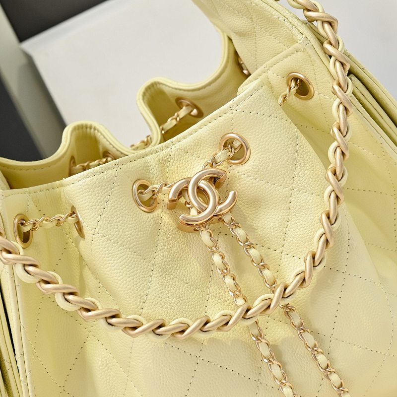new-luxury-designer-bags-nm20264