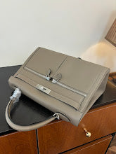 new-luxury-designer-bags-nm11301